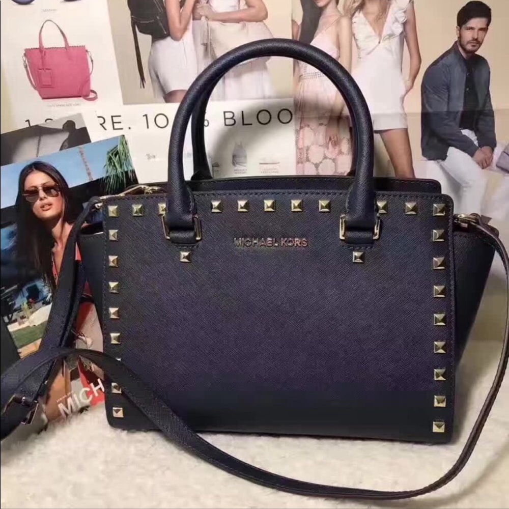 Michael Kors Salem Stud Messenger Crossbody- Black & Silver